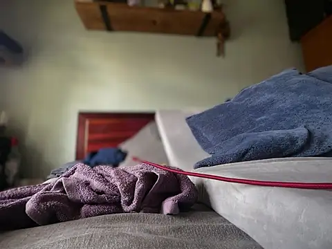 Tattooednakedguy live cam preview