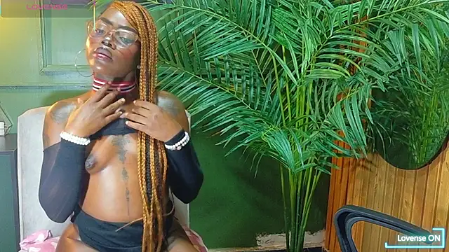 Nyla_carter