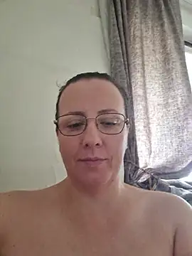 Goodass7 live cam preview