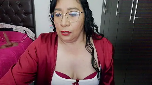 Grace_mature_milf webcam