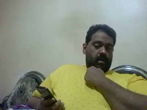 elpoop7305 live cam on StripChat