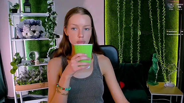 khloebeauty webcam