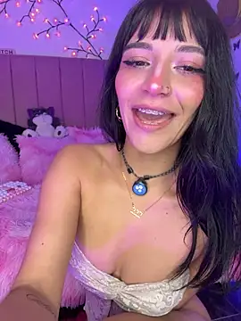 LindaWz_ webcam