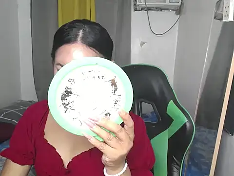 Kanika_dimagiba webcam