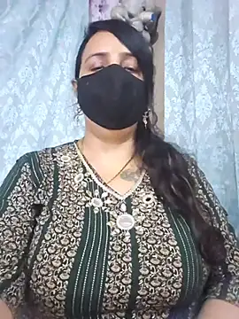 cute-tanvi webcam