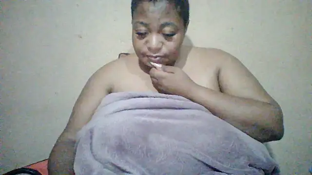 bustyboobs27 webcam