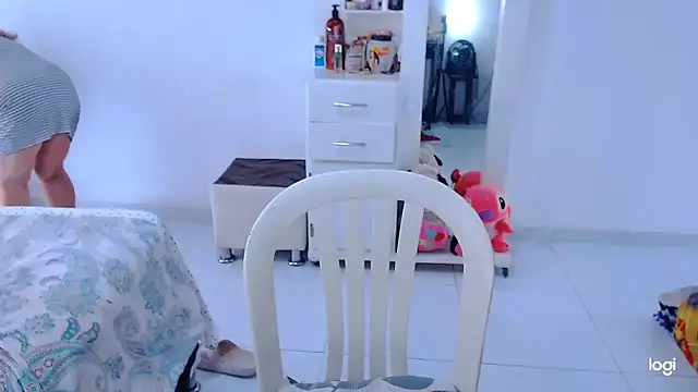 Sweeetnaughty webcam