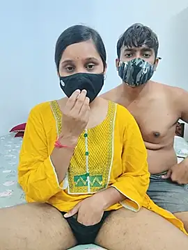 Your___Riya webcam