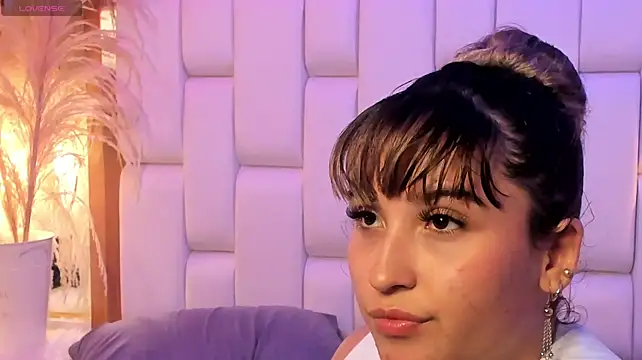 Amy_and_Alex webcam
