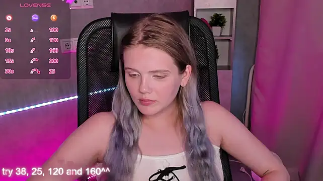 Alisa_Allison webcam