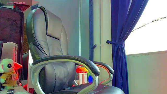 Adara_Ferrara