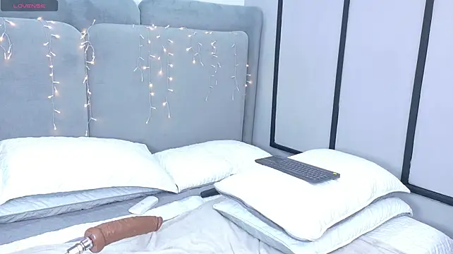 Zahara_Fox2