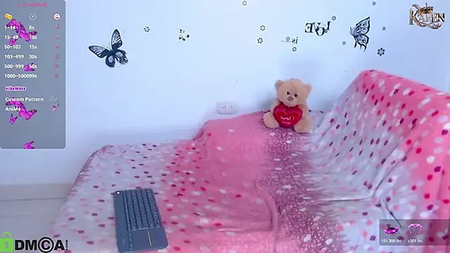 karen_sophia webcam