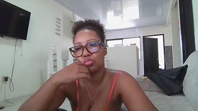 megan-hotxx