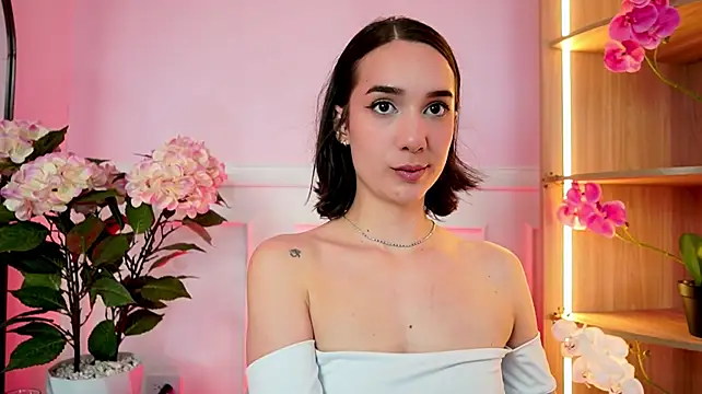 ZoeBelmont webcam