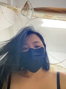 Nini_11 webcam