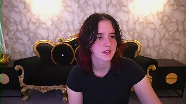 CassandraGold webcam