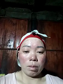 Siri_08 webcam