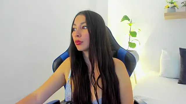 bella_99_ webcam