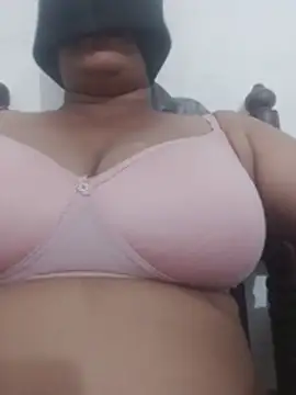 YOURSLOVE01 webcam