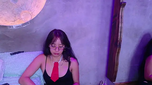 abril_collinz webcam