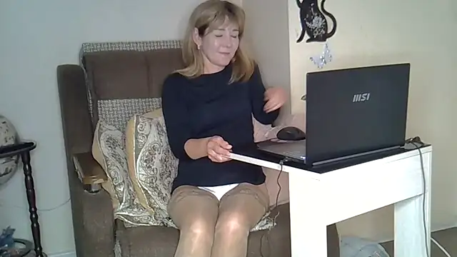 EllaJohnsonX