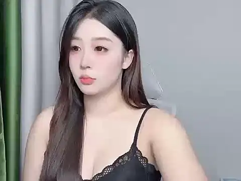 nini200710 live cam on StripChat