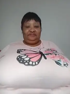 nancy111 live cam on StripChat