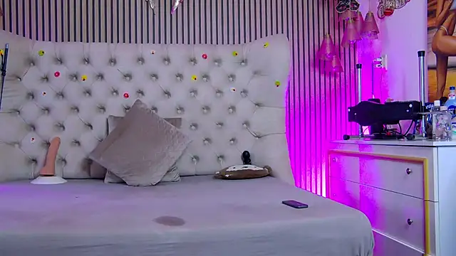 PlayfulShow