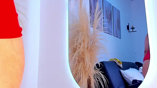 Sara_Donowan webcam