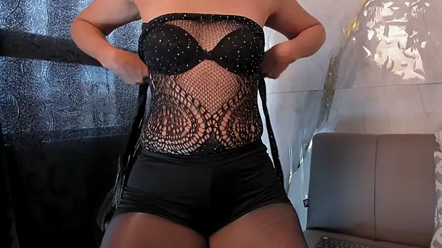 Valentina_nm webcam