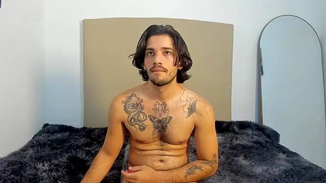 Lewis_rice1 live cam on StripChat