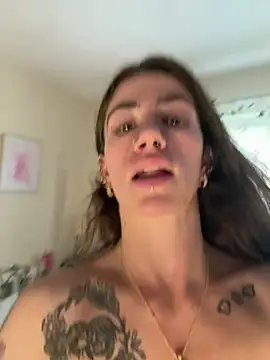 ValenciaTheVixenXX webcam