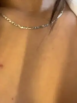 Valentina-gomezz webcam