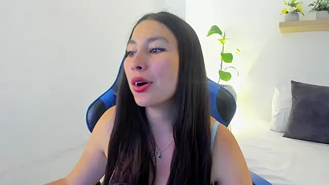 bella_99_ webcam
