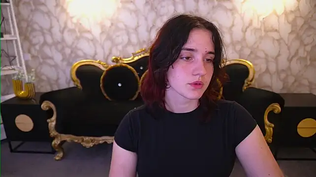 CassandraGold webcam