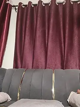 QingMother live cam on StripChat