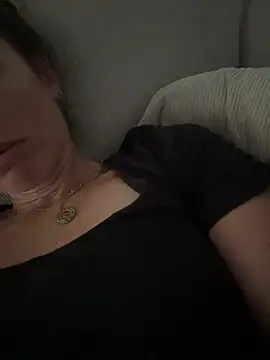 Je4nn3 live cam on StripChat