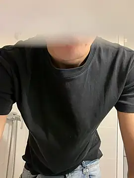 JackJack108's live cam