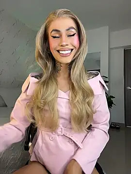 miss_tatiana_'s live cam
