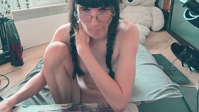 CeriseLapine webcam
