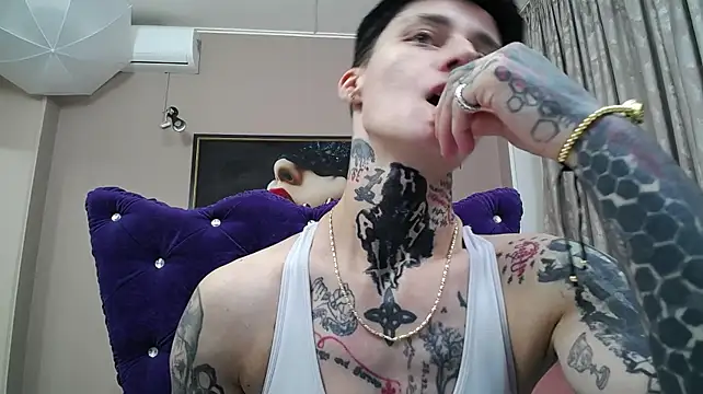 KennyXSX live cam on StripChat
