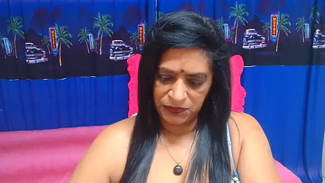 INDIANFUSION live cam on StripChat