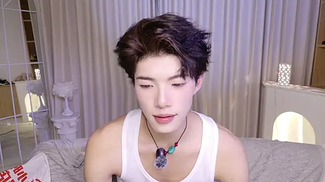renzeng (M twink) - 展示腹肌人鱼线