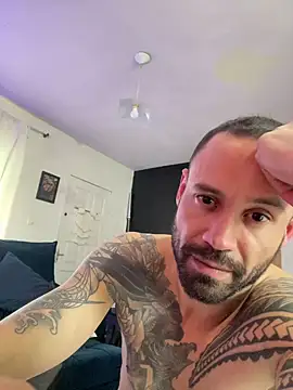 Morenotatuado89 webcam