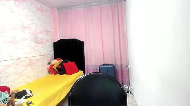 Brunette_sasha webcam