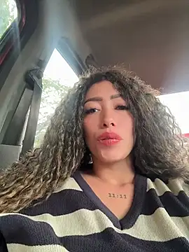 roxyrougee webcam