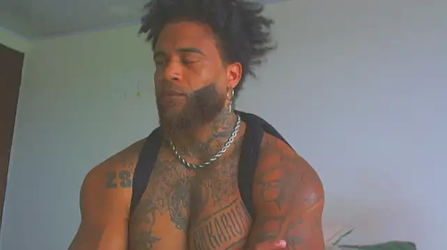ragnar0825 webcam