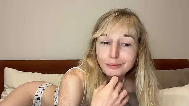 ivankai_ webcam
