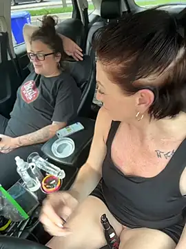 MilfOfDreams webcam